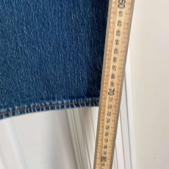 Levi's - 501 '93 - 90s Style - Med Wash - Straight Leg - 33x30 - Picture 6 of 12